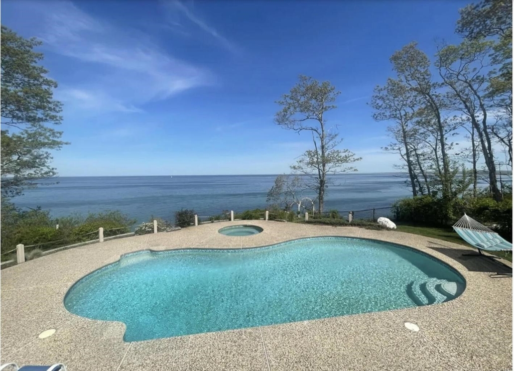 31 Ellisville Rd, Plymouth, Massachusetts, 3 Bedrooms Bedrooms, 10 Rooms Rooms,4 BathroomsBathrooms,Residential Lease,For Rent,Ellisville Rd,73491128