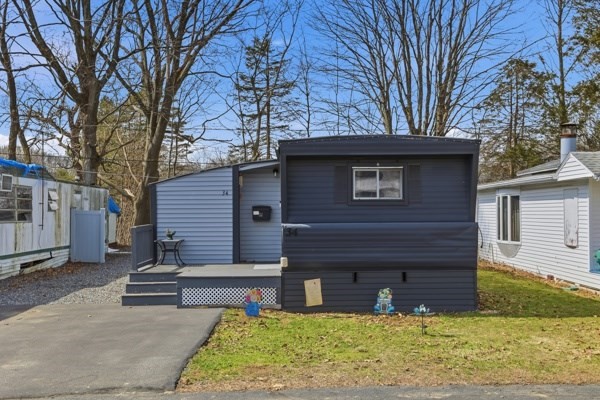 181 Boston Post Rd East, Marlborough, Massachusetts, 2 Bedrooms Bedrooms, 5 Rooms Rooms,1 BathroomBathrooms,Residential,For Sale,Boston Post Rd East,73490882