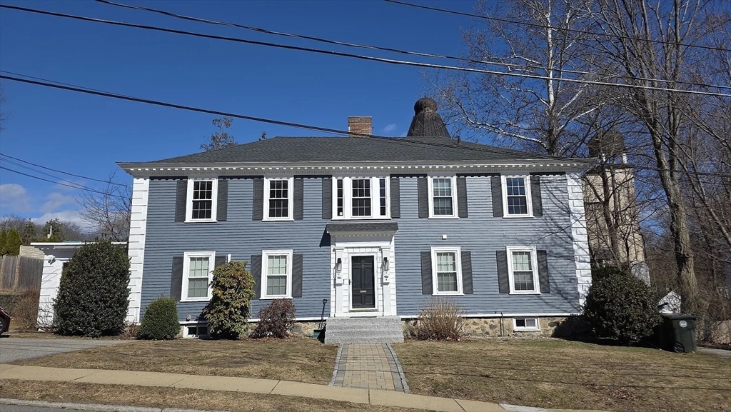 9 Kenilworth St, Andover, Massachusetts, 3 Bedrooms Bedrooms, 6 Rooms Rooms,1 BathroomBathrooms,Residential Lease,For Rent,Kenilworth St,73491054