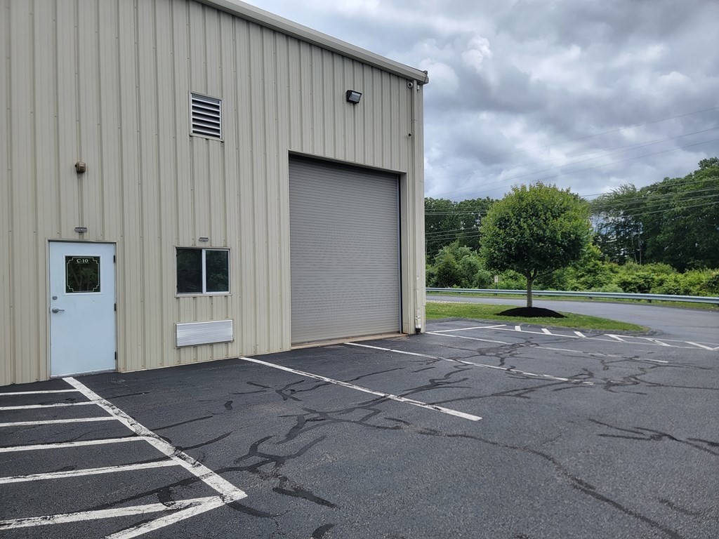 837 Upper Union St, Franklin, Massachusetts, ,Commercial Lease,For Rent,Upper Union St,73491090