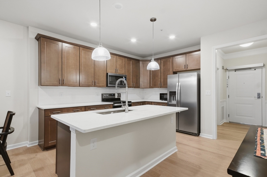 320 Martins Landing, North Reading, Massachusetts, 1 Bedroom Bedrooms, 4 Rooms Rooms,1 BathroomBathrooms,Residential,For Sale,Martins Landing,73491235