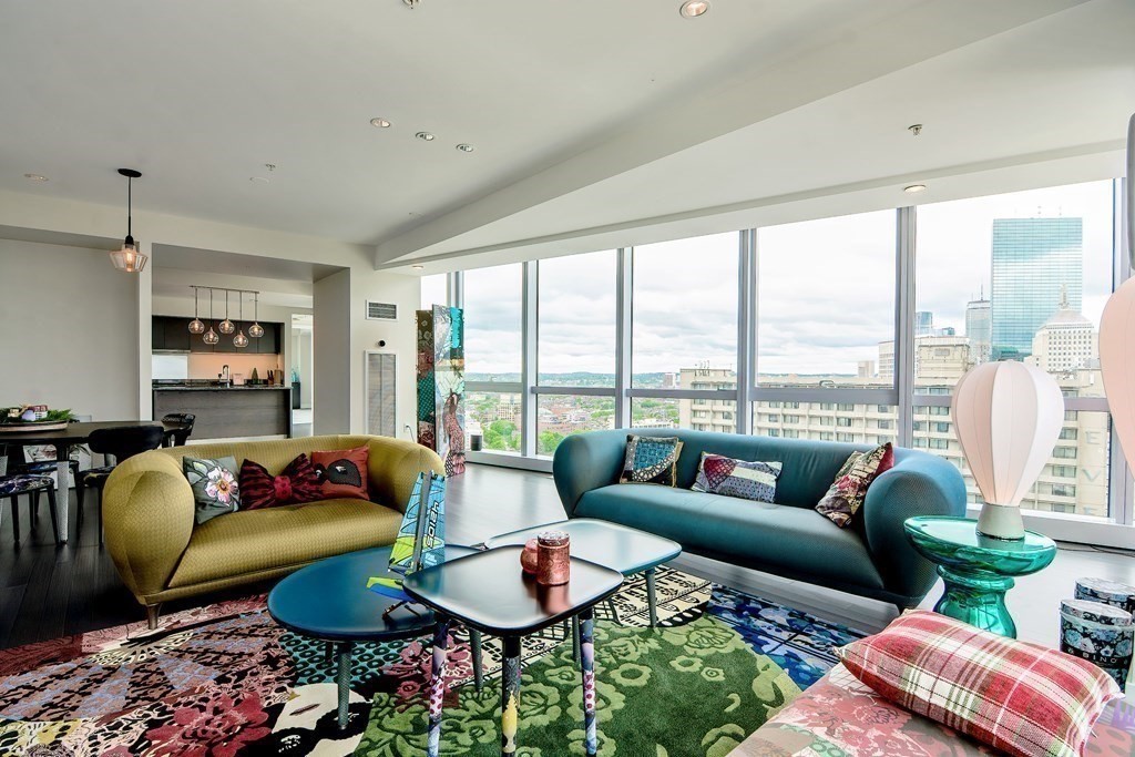 110 Stuart St, Boston, Massachusetts, 2 Bedrooms Bedrooms, 4 Rooms Rooms,2.5 BathroomsBathrooms,Residential,For Sale,Stuart St,73491328