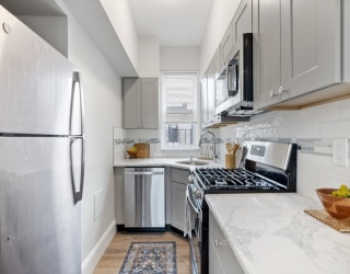 1564 Commowealth Ave, Boston, Massachusetts, 1 Bedroom Bedrooms, 4 Rooms Rooms,1 BathroomBathrooms,Residential Lease,For Rent,Commowealth Ave,73491330