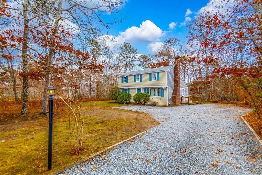 236 Freemans Way, Brewster, Massachusetts, 3 Bedrooms Bedrooms, 7 Rooms Rooms,2 BathroomsBathrooms,Residential,For Sale,Freemans Way,73483867