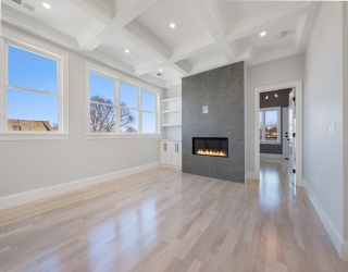 31B Ware Street, Somerville, Massachusetts, 2 Bedrooms Bedrooms, 3 Rooms Rooms,2 BathroomsBathrooms,Residential Lease,For Rent,Ware Street,73491236