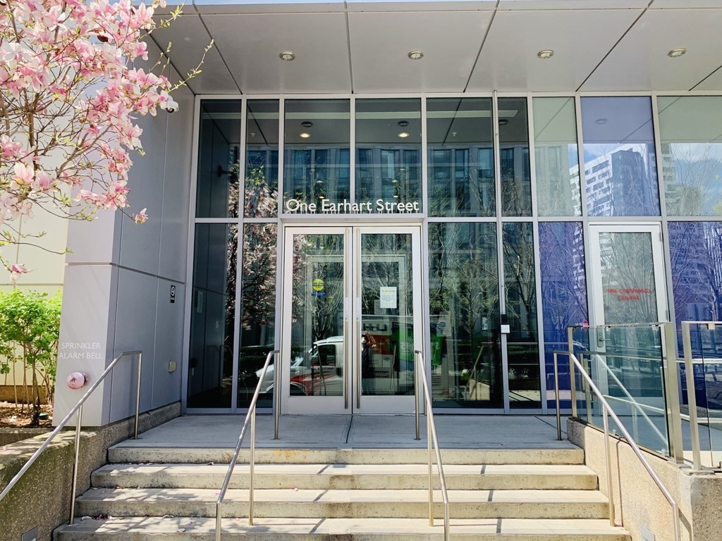 1 Earhart, Cambridge, Massachusetts, 1 Bedroom Bedrooms, 3 Rooms Rooms,1.5 BathroomsBathrooms,Residential Lease,For Rent,Earhart,73491299