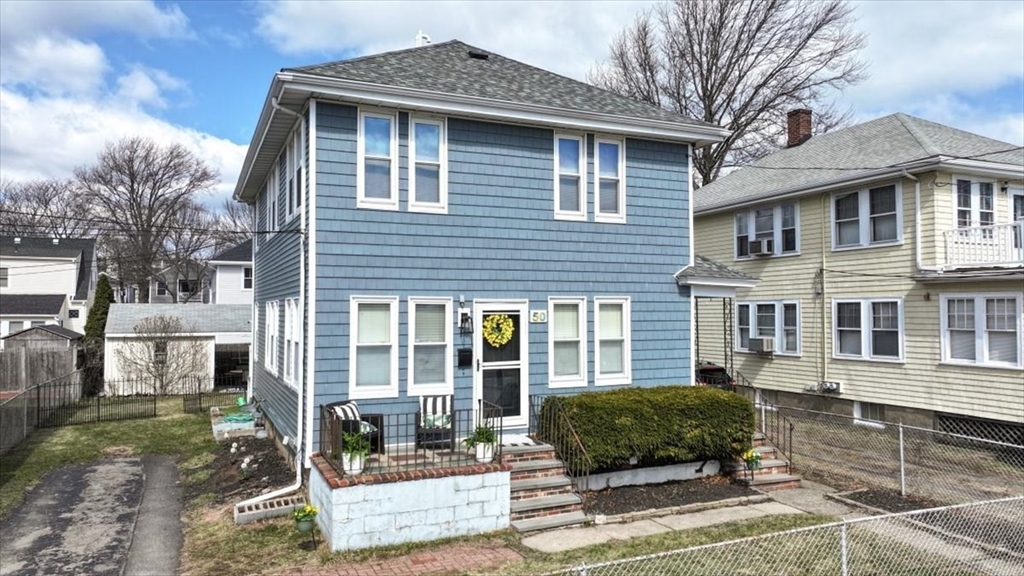 50 Harrison St, Quincy, Massachusetts, 3 Bedrooms Bedrooms, 9 Rooms Rooms,2 BathroomsBathrooms,Residential,For Sale,Harrison St,73491543
