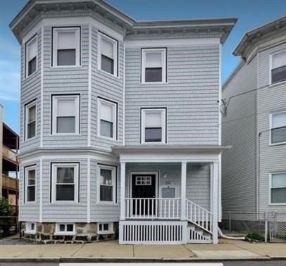 6 Raven Street, Boston, Massachusetts, 3 Bedrooms Bedrooms, 4 Rooms Rooms,1.5 BathroomsBathrooms,Residential Lease,For Rent,Raven Street,73491365