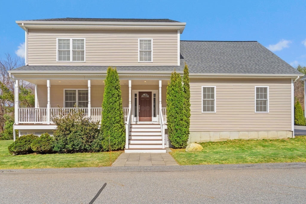 12 Gabriel Lane, Acton, Massachusetts, 4 Bedrooms Bedrooms, 14 Rooms Rooms,3.5 BathroomsBathrooms,Residential,For Sale,Gabriel Lane,73491396