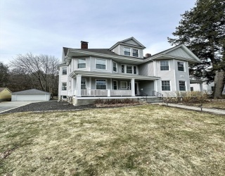 15 Waban, Wellesley, Massachusetts, 4 Bedrooms Bedrooms, 11 Rooms Rooms,4.5 BathroomsBathrooms,Residential Lease,For Rent,Waban,73491445