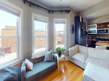 735 East 3rd, Boston, Massachusetts, 3 Bedrooms Bedrooms, 6 Rooms Rooms,2 BathroomsBathrooms,Residential Lease,For Rent,East 3rd,73491440