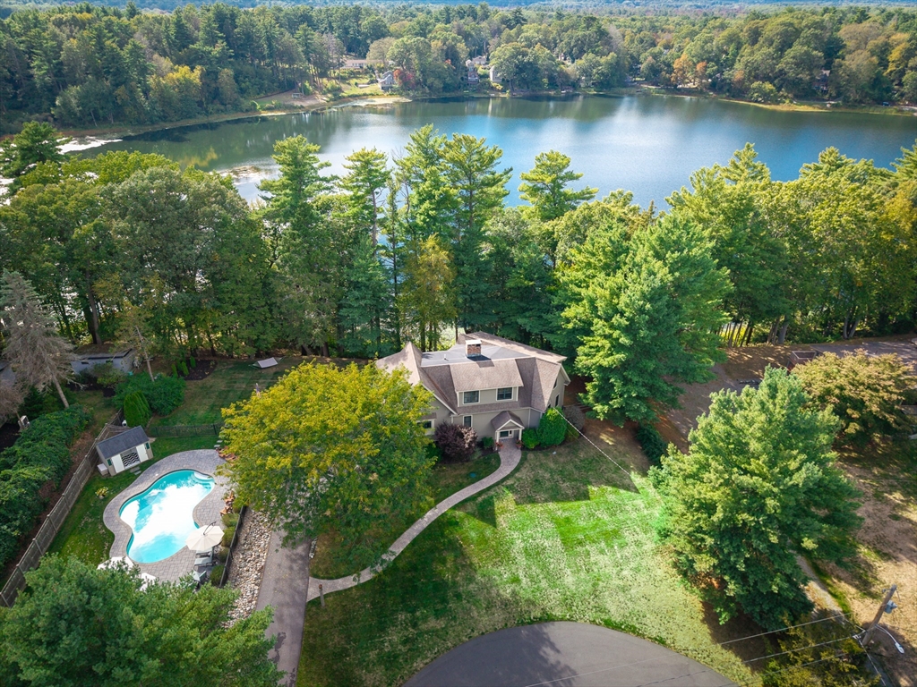 25 Juniper Street, Wenham, Massachusetts, 4 Bedrooms Bedrooms, 9 Rooms Rooms,4 BathroomsBathrooms,Residential,For Sale,Juniper Street,73491493