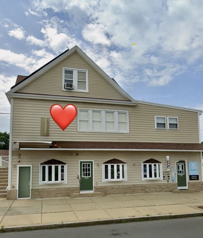 789 Mt. Pleasant, New Bedford, Massachusetts, 2 Bedrooms Bedrooms, 5 Rooms Rooms,1 BathroomBathrooms,Residential Lease,For Rent,Mt. Pleasant,73491504