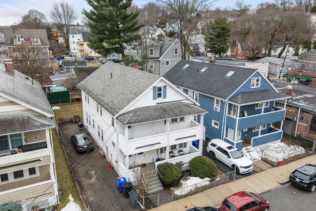 9-11 Oliva Rd, Boston, Massachusetts, 5 Bedrooms Bedrooms, 11 Rooms Rooms,2 BathroomsBathrooms,Residential Income,For Sale,Oliva Rd,73491277