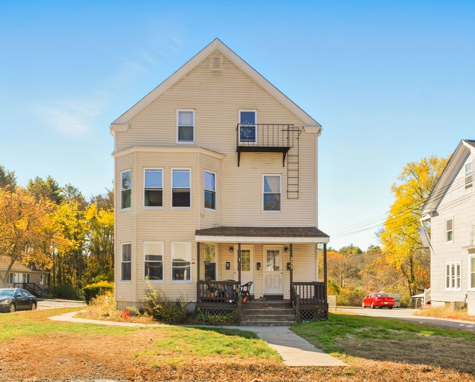 248-252 Church Street, Burrillville, Rhode Island, 13 Bedrooms Bedrooms, 23 Rooms Rooms,5 BathroomsBathrooms,Residential Income,For Sale,Church Street,73446738