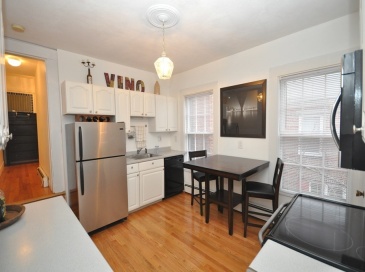 37 Union Street, Boston, Massachusetts, 2 Bedrooms Bedrooms, 4 Rooms Rooms,1 BathroomBathrooms,Residential Lease,For Rent,Union Street,73469530