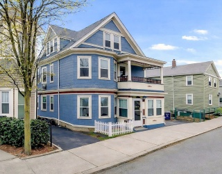 16-18 Columbus Avenue, Somerville, Massachusetts, 9 Bedrooms Bedrooms, 20 Rooms Rooms,2.5 BathroomsBathrooms,Residential Income,For Sale,Columbus Avenue,73476502