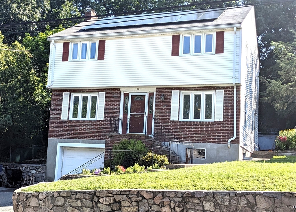 53 Sunset Hill Rd, Boston, Massachusetts, 4 Bedrooms Bedrooms, 7 Rooms Rooms,2 BathroomsBathrooms,Residential Lease,For Rent,Sunset Hill Rd,73487869