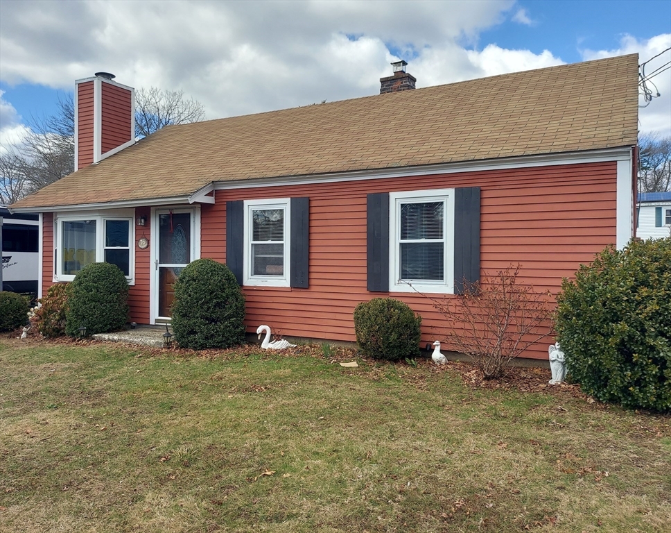 76 Ralph Mann Drive, Stoughton, Massachusetts, 3 Bedrooms Bedrooms, 5 Rooms Rooms,1 BathroomBathrooms,Residential,For Sale,Ralph Mann Drive,73491639