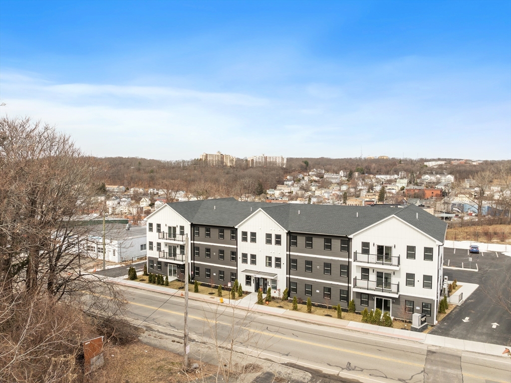 631 Franklin Street, Worcester, Massachusetts, 2 Bedrooms Bedrooms, 4 Rooms Rooms,1 BathroomBathrooms,Residential Lease,For Rent,Franklin Street,73491560