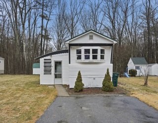 17 Conestoga Trail, Brookfield, Massachusetts, 2 Bedrooms Bedrooms, 4 Rooms Rooms,1 BathroomBathrooms,Residential,For Sale,Conestoga Trail,73491830