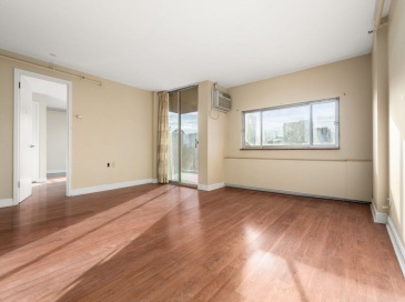 872 Massachusetts Avenue, Cambridge, Massachusetts, 1 Bedroom Bedrooms, 3 Rooms Rooms,1.5 BathroomsBathrooms,Residential,For Sale,Massachusetts Avenue,73491896