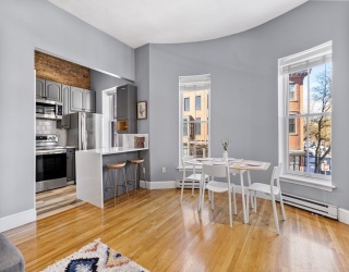 516 Shawmut Ave, Boston, Massachusetts, 1 Bedroom Bedrooms, 3 Rooms Rooms,1 BathroomBathrooms,Residential,For Sale,Shawmut Ave,73491920