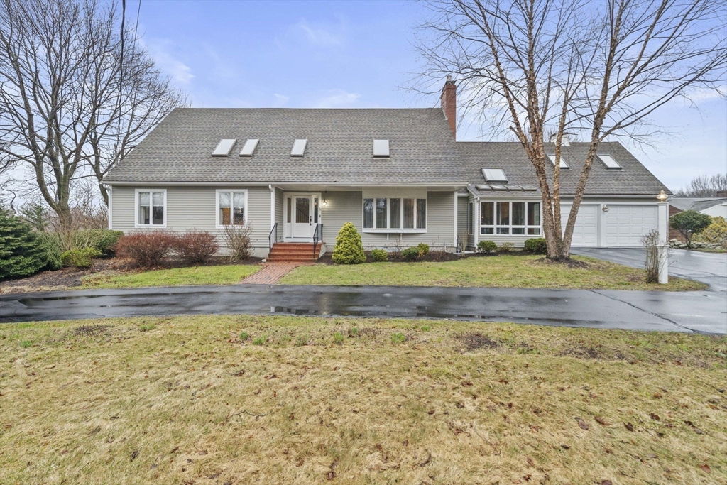 32 Ann Vinal Rd, Scituate, Massachusetts, 5 Bedrooms Bedrooms, 10 Rooms Rooms,2.5 BathroomsBathrooms,Residential,For Sale,Ann Vinal Rd,73491954