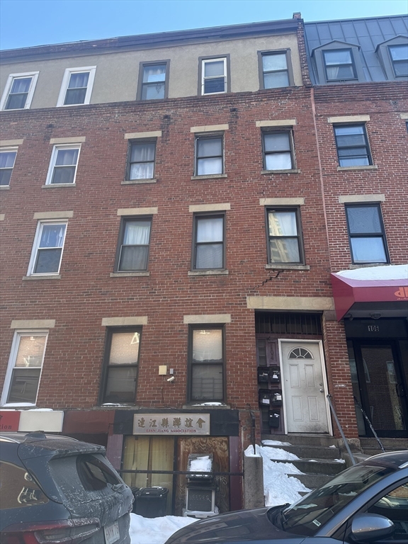 104-104A Tyler St, Boston, Massachusetts, 11 Bedrooms Bedrooms, 23 Rooms Rooms,4 BathroomsBathrooms,Residential Income,For Sale,Tyler St,73491961