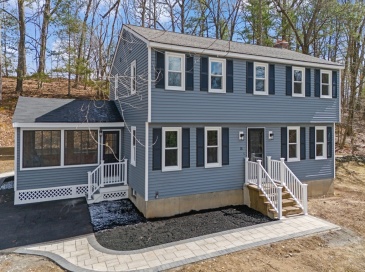 25 Rock Rd, Tyngsborough, Massachusetts, 4 Bedrooms Bedrooms, 8 Rooms Rooms,2.5 BathroomsBathrooms,Residential,For Sale,Rock Rd,73491988