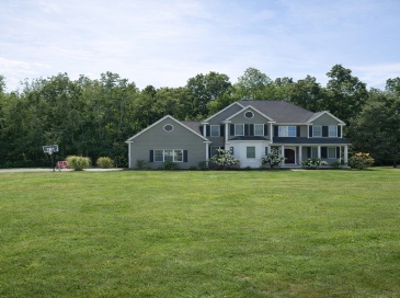 37 W Millbury Rd, Sutton, Massachusetts, 4 Bedrooms Bedrooms, 8 Rooms Rooms,2.5 BathroomsBathrooms,Residential,For Sale,W Millbury Rd,73492006