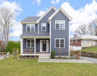 53 Old Mystic St, Arlington, Massachusetts, 5 Bedrooms Bedrooms, 8 Rooms Rooms,2.5 BathroomsBathrooms,Residential Lease,For Rent,Old Mystic St,73492010