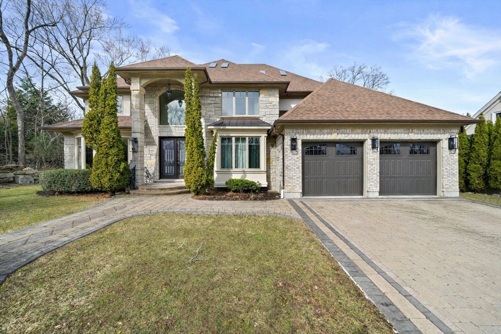 20 Boulder Rd, Newton, Massachusetts, 5 Bedrooms Bedrooms, 10 Rooms Rooms,5.5 BathroomsBathrooms,Residential,For Sale,Boulder Rd,73491980