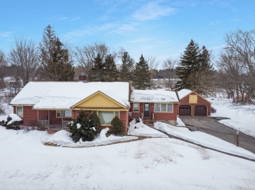 252 Pelham, Methuen, Massachusetts, 3 Bedrooms Bedrooms, 6 Rooms Rooms,1 BathroomBathrooms,Residential,For Sale,Pelham,73478732 252 Pelham, Methuen, Massachusetts, 3 Bedrooms Bedrooms, 6 Rooms Rooms,1 BathroomBathrooms,Residential,For Sale,Pelham,73478732