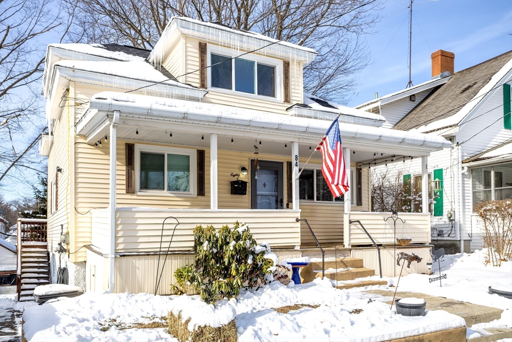 84 Euclid St, Gardner, Massachusetts, 3 Bedrooms Bedrooms, 5 Rooms Rooms,1 BathroomBathrooms,Residential,For Sale,Euclid St,73471019