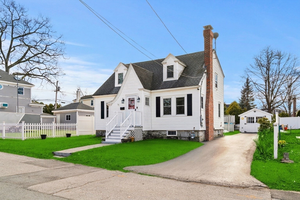 4 Fern Street, Chelmsford, Massachusetts, 3 Bedrooms Bedrooms, 6 Rooms Rooms,1 BathroomBathrooms,Residential,For Sale,Fern Street,73490997