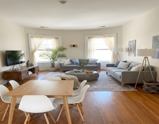 469 Beacon Street, Boston, Massachusetts, 3 Bedrooms Bedrooms, 5 Rooms Rooms,1 BathroomBathrooms,Residential Lease,For Rent,Beacon Street,73492209