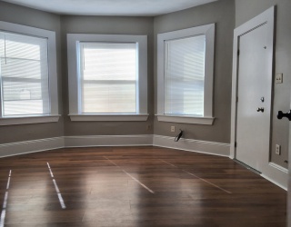 98 County St, Fall River, Massachusetts, 2 Bedrooms Bedrooms, 5 Rooms Rooms,1 BathroomBathrooms,Residential Lease,For Rent,County St,73492229