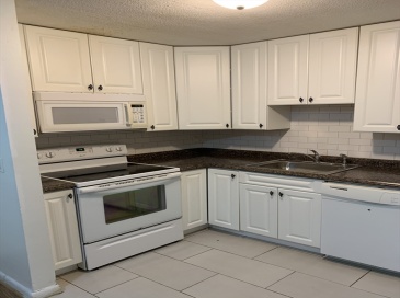 10 Scottfield Road, Boston, Massachusetts, 2 Bedrooms Bedrooms, 5 Rooms Rooms,1 BathroomBathrooms,Residential Lease,For Rent,Scottfield Road,73492253