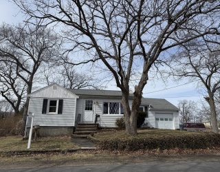 21 Spaulding St, Quincy, Massachusetts, 3 Bedrooms Bedrooms, 7 Rooms Rooms,1.5 BathroomsBathrooms,Residential,For Sale,Spaulding St,73492252