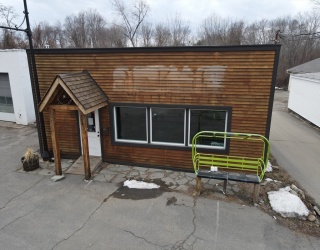 334 High St, Greenfield, Massachusetts, ,Commercial Sale,For Sale,High St,73492255