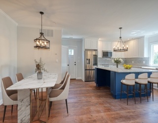 369 Grant, Framingham, Massachusetts, 3 Bedrooms Bedrooms, 5 Rooms Rooms,2 BathroomsBathrooms,Residential,For Sale,Grant,73492298