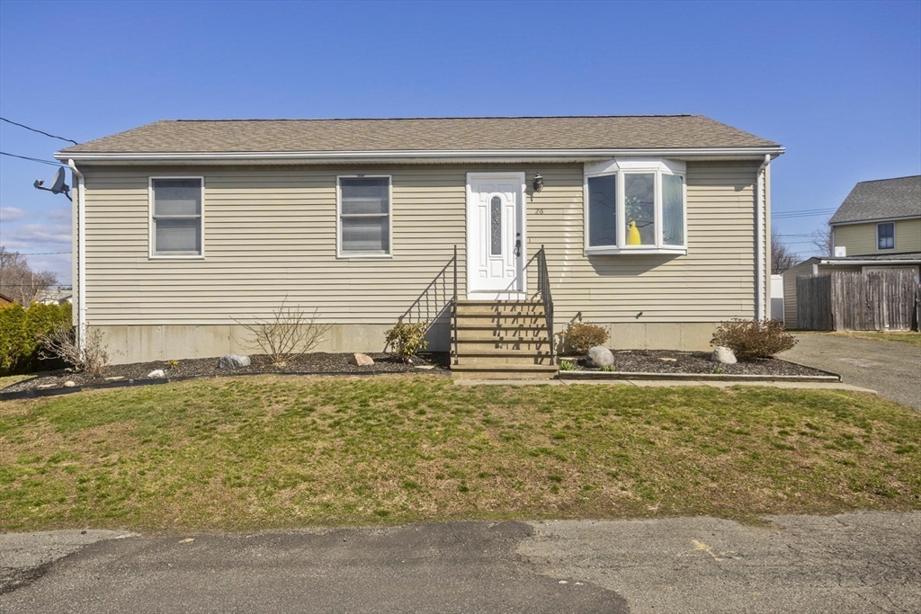 26 Dayton Street, Chicopee, Massachusetts, 3 Bedrooms Bedrooms, 5 Rooms Rooms,1 BathroomBathrooms,Residential,For Sale,Dayton Street,73492092