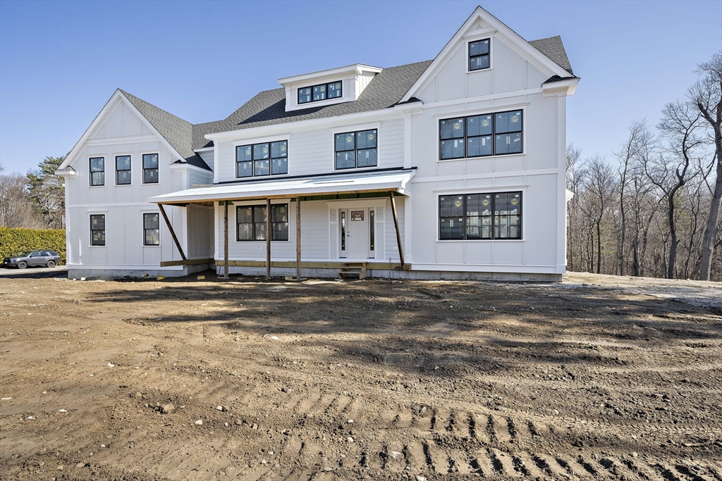 448 York St, Canton, Massachusetts, 4 Bedrooms Bedrooms, 10 Rooms Rooms,5.5 BathroomsBathrooms,Residential,For Sale,York St,73492128