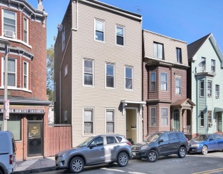 58 Bennington Street, Boston, Massachusetts, 3 Bedrooms Bedrooms, 5 Rooms Rooms,1 BathroomBathrooms,Residential Lease,For Rent,Bennington Street,73492162