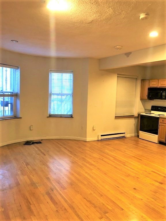 529 Columbus Ave, Boston, Massachusetts, 1 Room Rooms,1 BathroomBathrooms,Residential Lease,For Rent,Columbus Ave,73492337