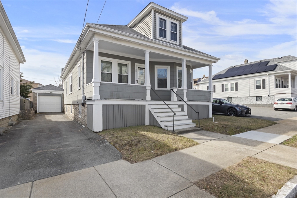 152 Princeton Street, New Bedford, Massachusetts, 2 Bedrooms Bedrooms, 6 Rooms Rooms,1 BathroomBathrooms,Residential,For Sale,Princeton Street,73492338