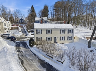 1 Sweeney Ct, Andover, Massachusetts, 3 Bedrooms Bedrooms, 6 Rooms Rooms,2 BathroomsBathrooms,Residential,For Sale,Sweeney Ct,73474184