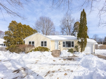 14 Bradford Rd, Hamilton, Massachusetts, 3 Bedrooms Bedrooms, 7 Rooms Rooms,1 BathroomBathrooms,Residential,For Sale,Bradford Rd,73476405 14 Bradford Rd, Hamilton, Massachusetts, 3 Bedrooms Bedrooms, 7 Rooms Rooms,1 BathroomBathrooms,Residential,For Sale,Bradford Rd,73476405