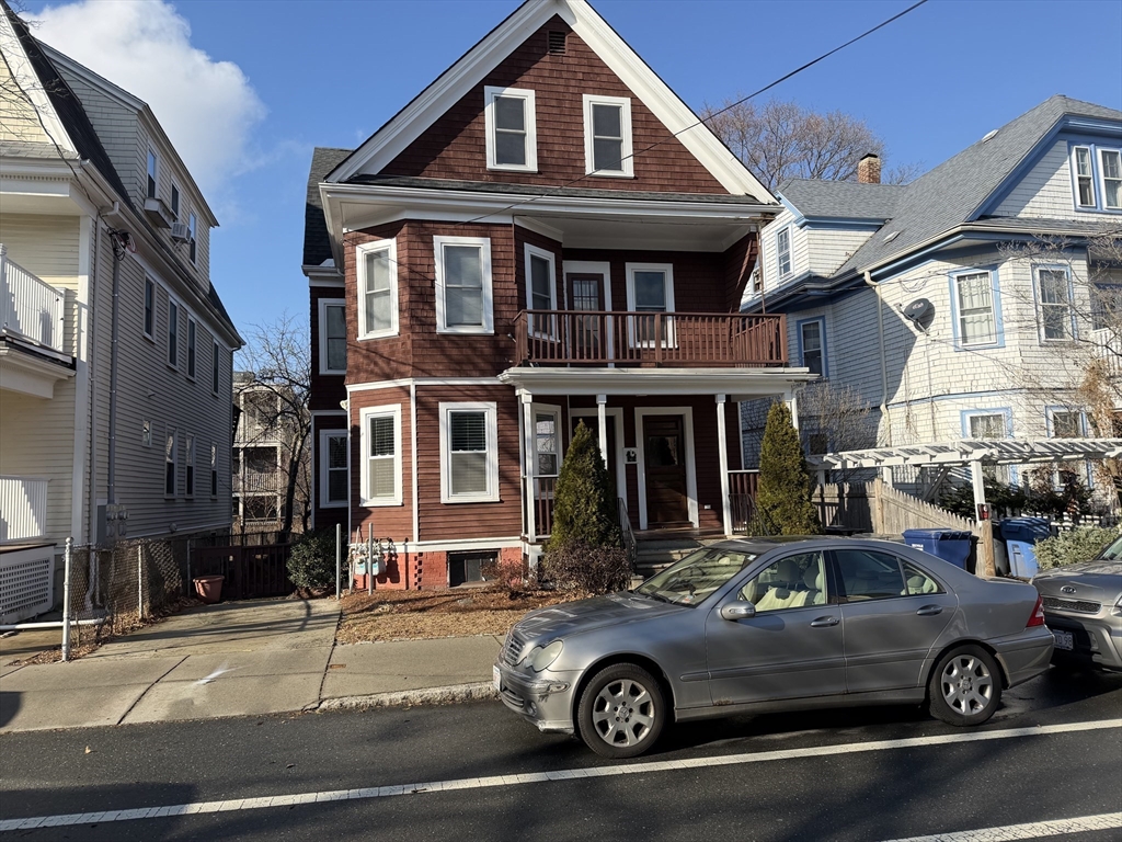99 Fayerweather Street, Cambridge, Massachusetts, 3 Bedrooms Bedrooms, 6 Rooms Rooms,2 BathroomsBathrooms,Residential Lease,For Rent,Fayerweather Street,73487692